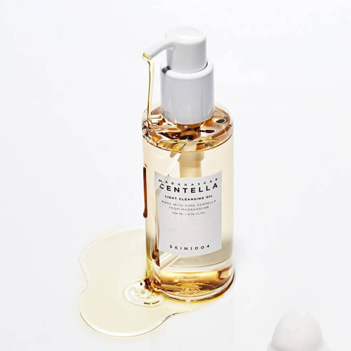 Гидрофильное масло с центеллой SKIN1004 Madagascar Centella Light Cleansing Oil